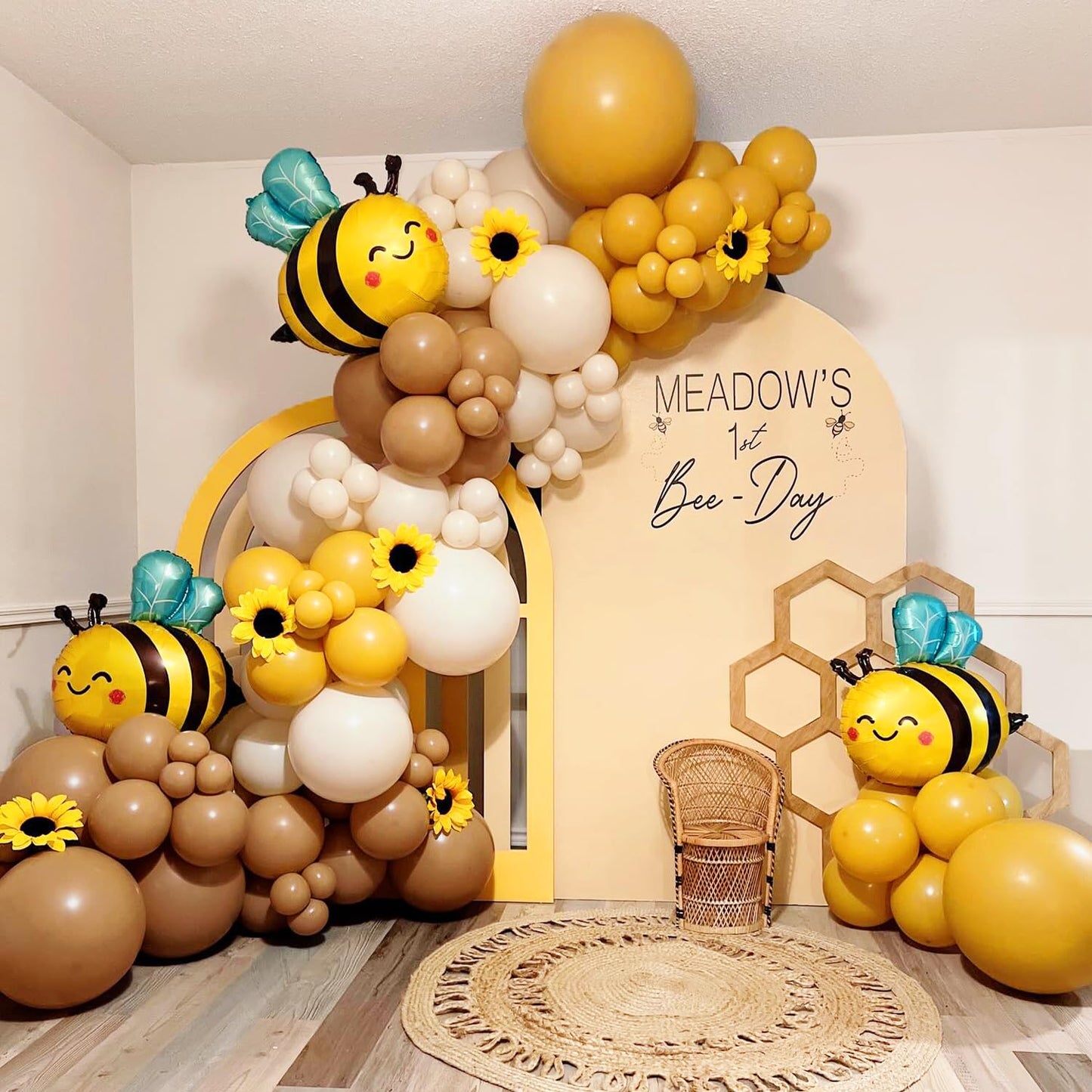 Bee Balloons Arch Kit Mustard Yellow Sand White Brown Bee Balloons for Bee Baby Shower Party Decorations Gender Reveal Mama to Bee Party Fall Wedding Birthday Party Supplies