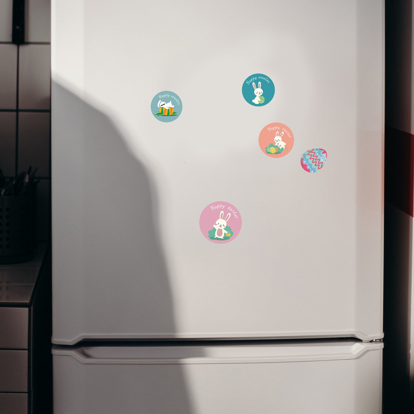 Easter Bunny Festive Sticker Roll - 500 ct